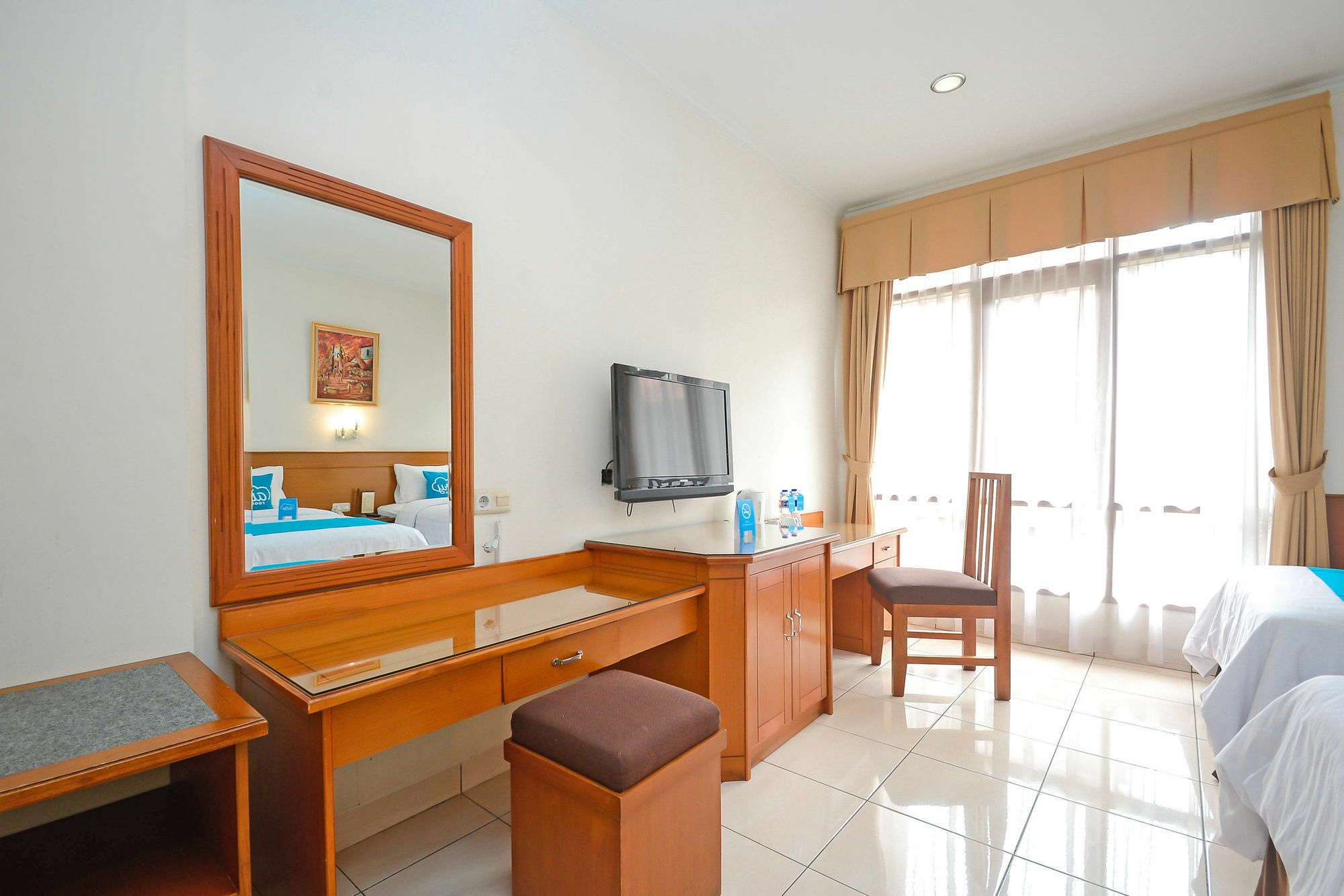 Ahadiat Hotel & Bungalow Бандунг Экстерьер фото